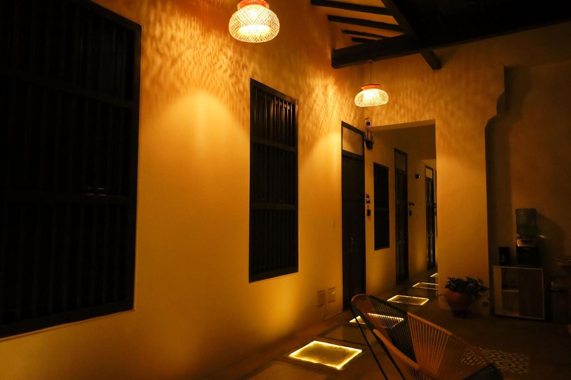 ホテル Casa Comala ブカラマンガ エクステリア 写真