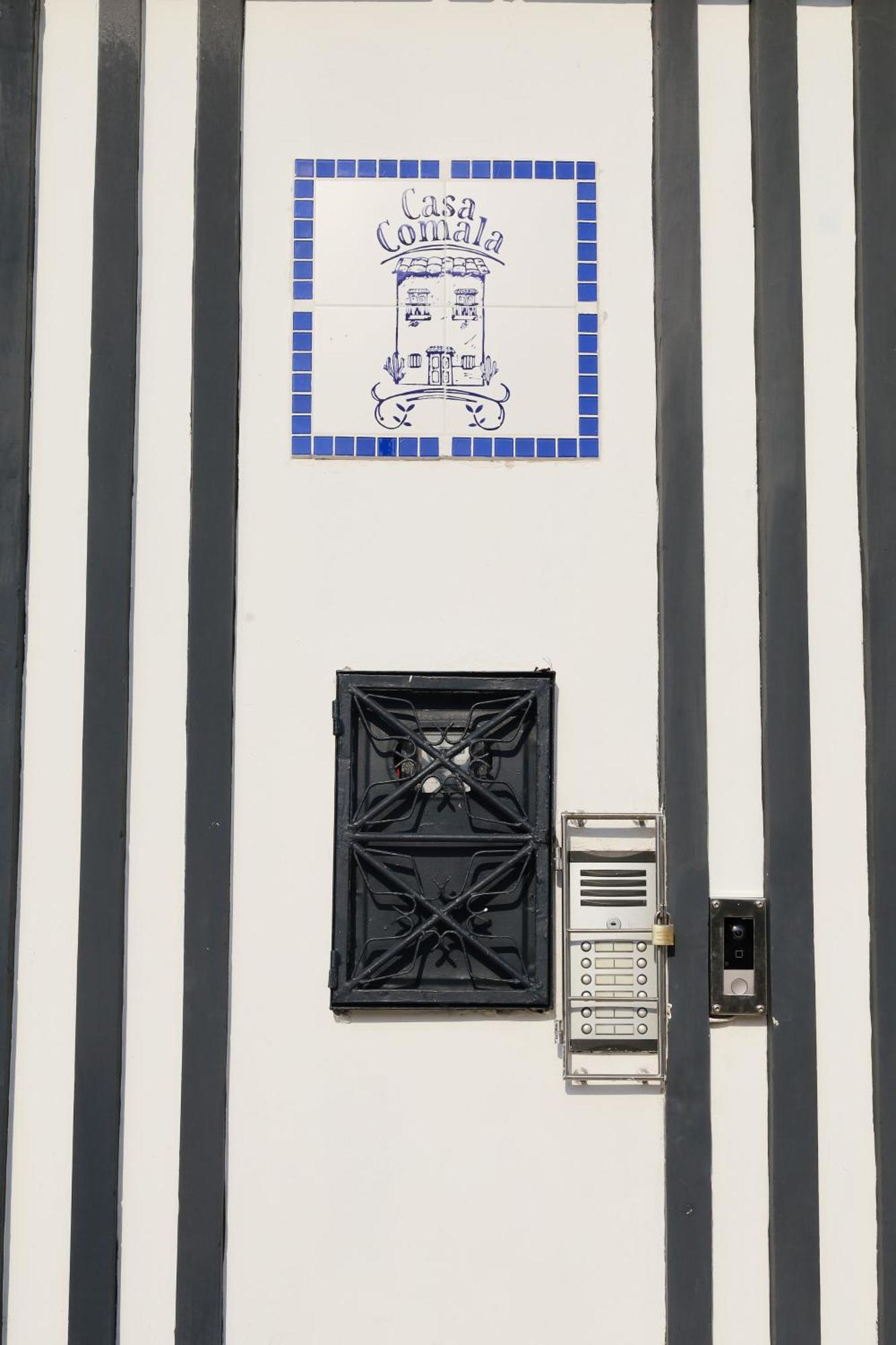 ホテル Casa Comala ブカラマンガ エクステリア 写真
